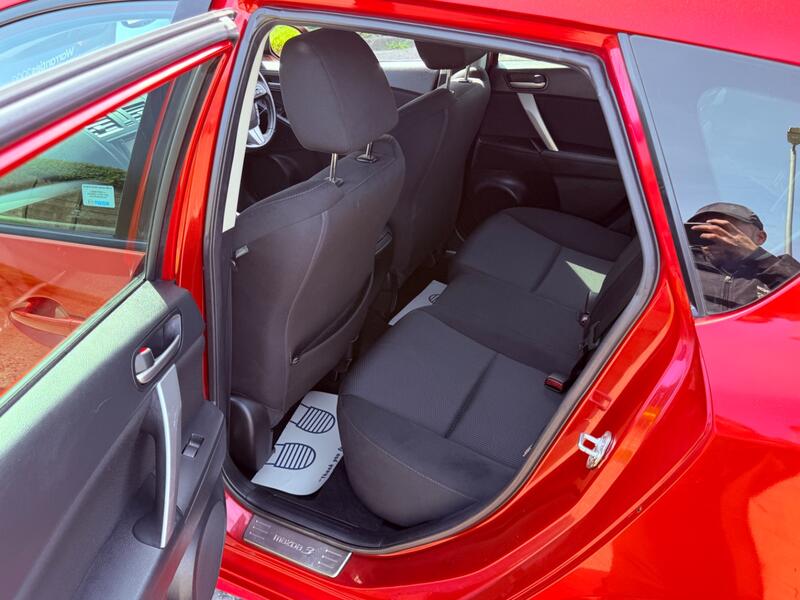 MAZDA MAZDA3