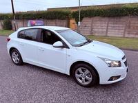 CHEVROLET CRUZE