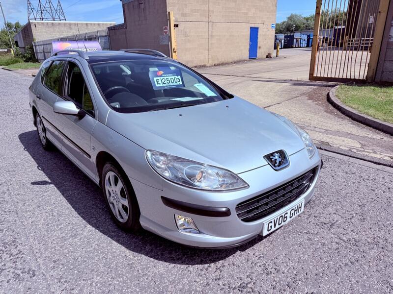 PEUGEOT 407